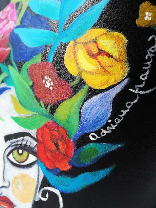 hand-painted-bag-multicolored_decoration-one_of_a-kind-unique-bucket-flowers_hand-made_pattern_unique_gift-sicilian_fashion-painted_accessoires