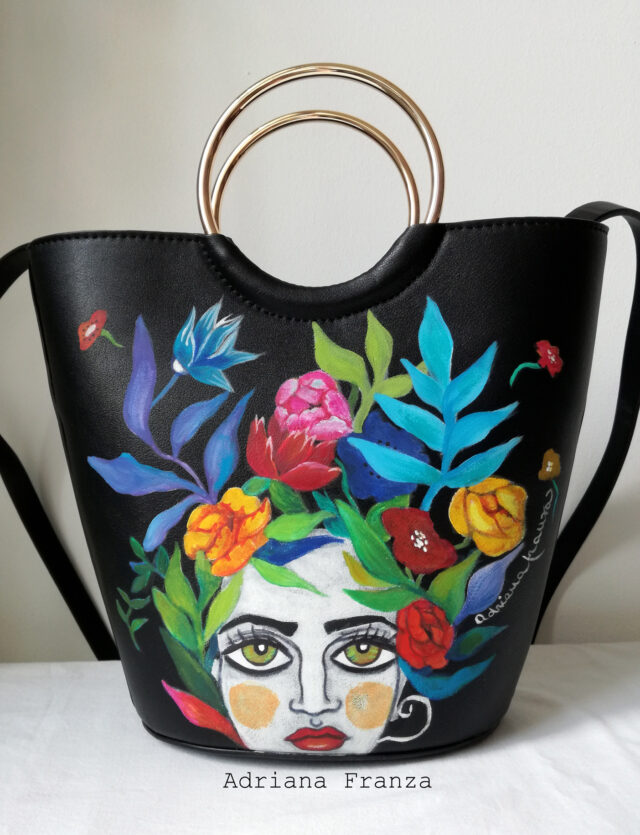 hand-painted-bag-multicolored_decoration-one_of_a-kind-unique-bucket-flowers_hand-made_pattern_unique_gift-sicilian_fashion-painted_accessoires