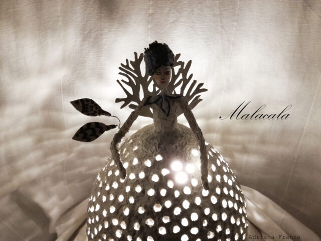 Malacala-handmade-lamp-home_decor-sicilian-art-noto-souvenir-shabby-chic-lamp-white-corals