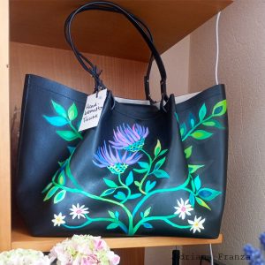 handpainted-bag-colorful-floral-motif-flowers-handbag-hand-painted-tote-bag-black-handbag-with-decoration-adriana-franza