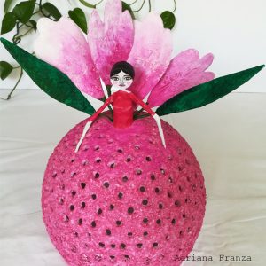 peonia,lampada-rosa-bambola-cartapesta