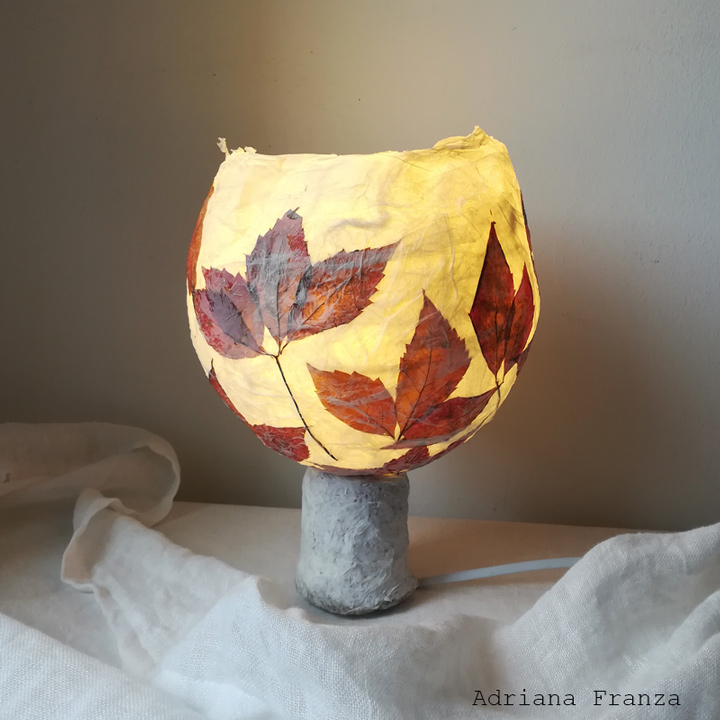 lampada-cartapesta-autunno-foglie
