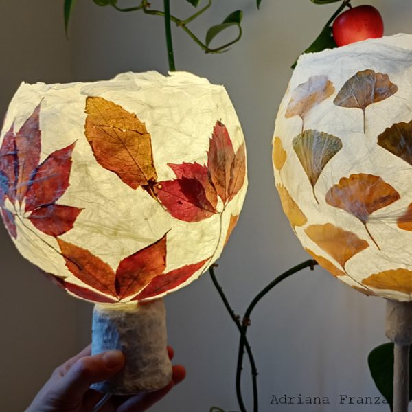 autumn-red-leaves-table-lamp