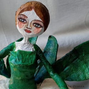 ambra-lampada-cartapesta-donne-di-luce