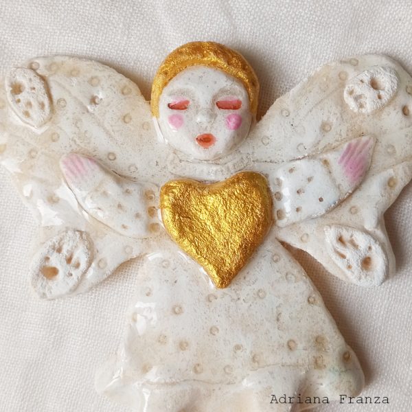 little-angel-fairy-lucky-charm-butterfly-white-gold