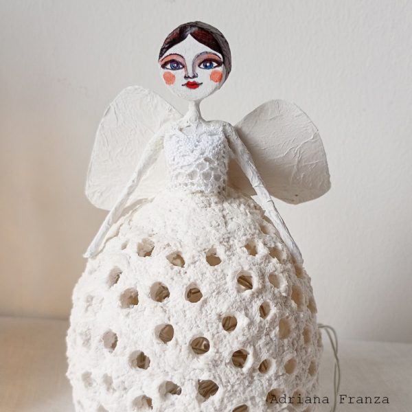 thea-vienna-wien-white-little-angel-lamp-papier-mâché-angel-doll-illuminated papier-mâché-figurine-gift-communion-baptism-wedding-vienna-xmas-present